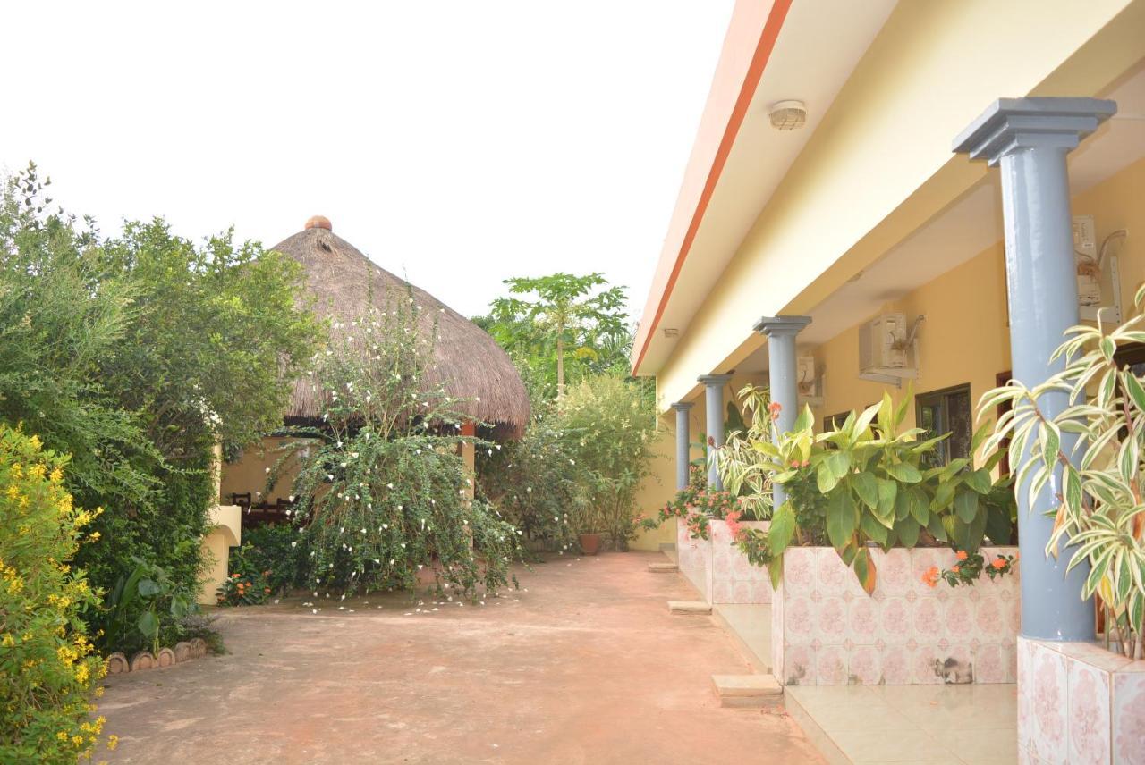 Abomey Chez Sabine B&B 외부 사진